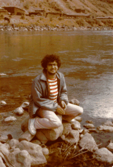 Salvador J�fer al riu Vilcanota (agost de 1983)